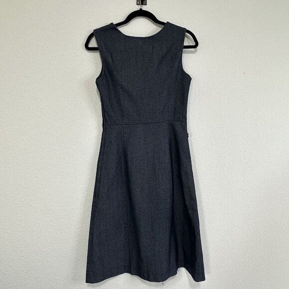 Vintage Levi's Women's Minimalist Sleeveless Fit & Flare Denim Dress Size S Blue - Picture 4 of 12